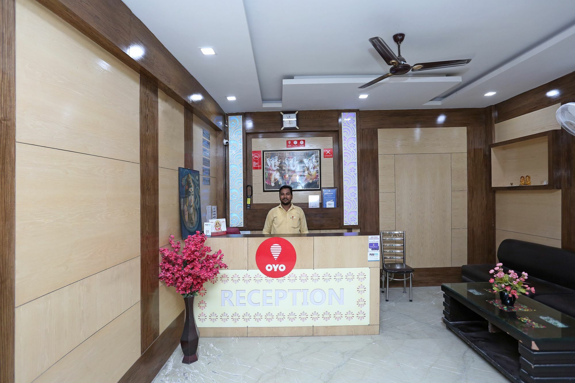 Oyo 9233 Hotel Cottage Lord Krishna New Delhi Exterior photo