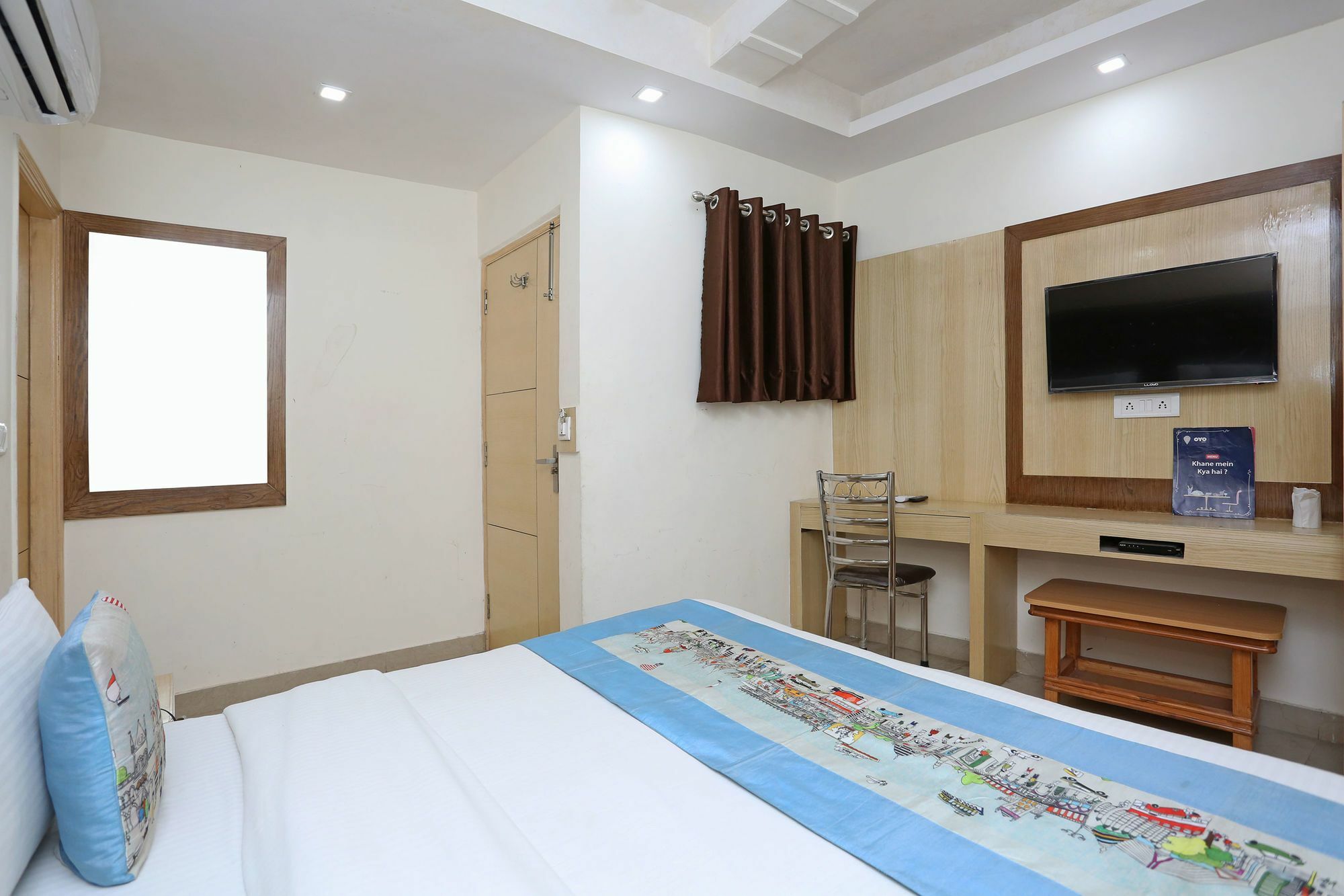 Oyo 9233 Hotel Cottage Lord Krishna New Delhi Exterior photo