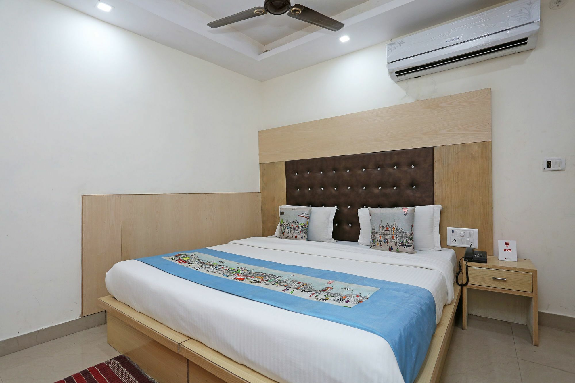 Oyo 9233 Hotel Cottage Lord Krishna New Delhi Exterior photo